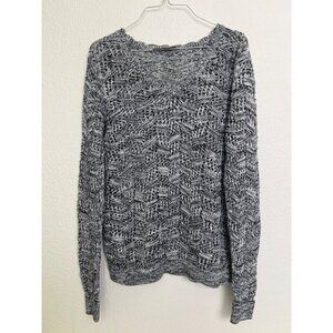 Loft Chunky Knit Sweater V-Neck scalloped trim M